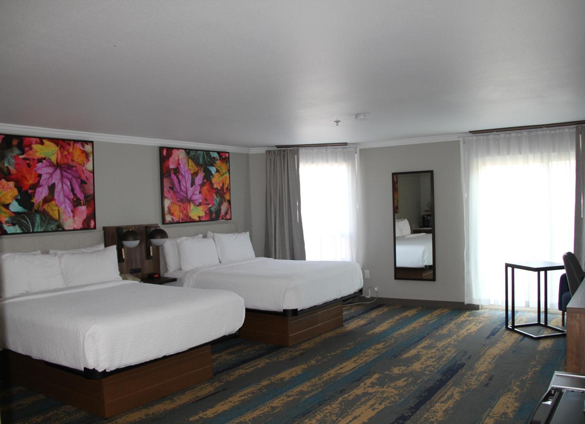 La Quinta Inn & Suites By Wyndham Yakima Downtown Extérieur photo